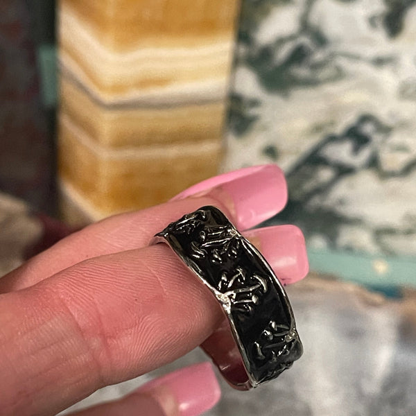 Mushroom Black Enamel Silver Band Ring