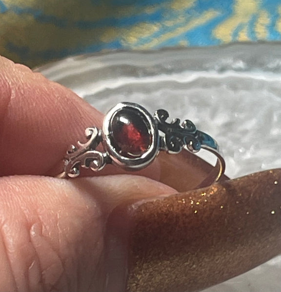 Scroll style design gemstone Sterling Silver Ring