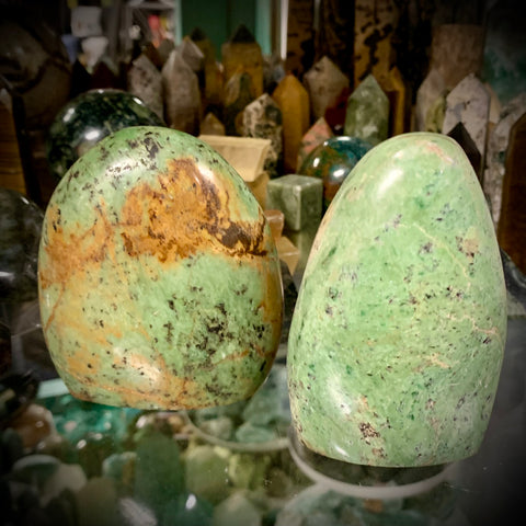 Chrysoprase Cut Base Free Form