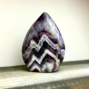 Chevron (Dream) Amethyst Smooth Flame Carvings