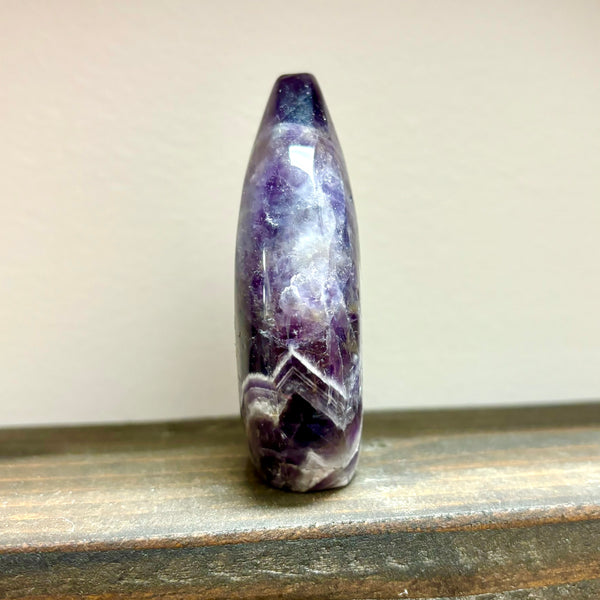 Chevron (Dream) Amethyst Smooth Flame Carvings