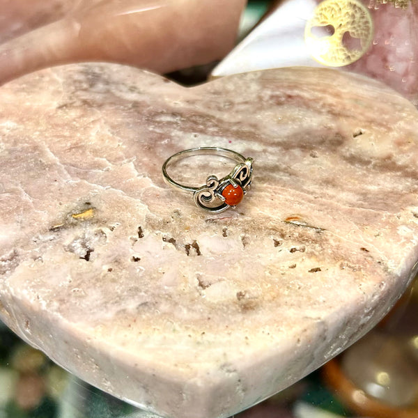 Carnelian Scroll Sterling Silver Ring | Size 8