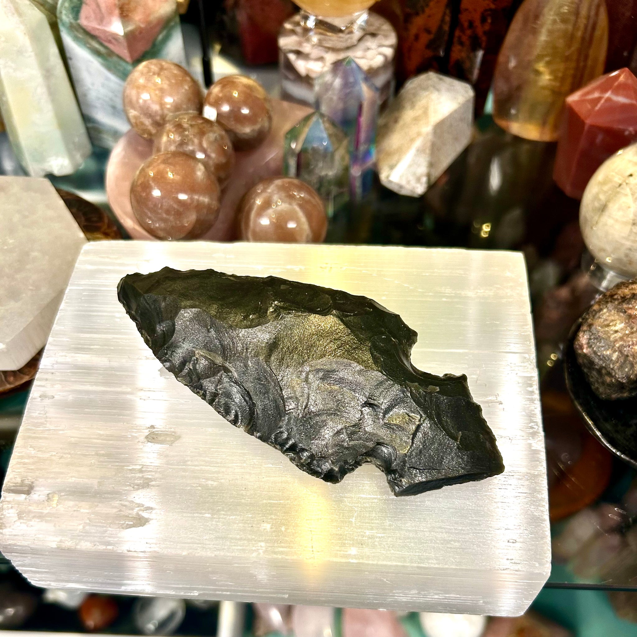 Obsidian Arrowhead | 5 inch