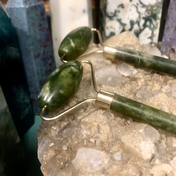 Dark Green Jade Facial Roller