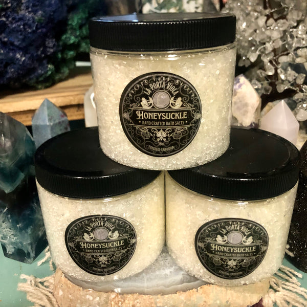 Honeysuckle Bath Salts 16 Oz