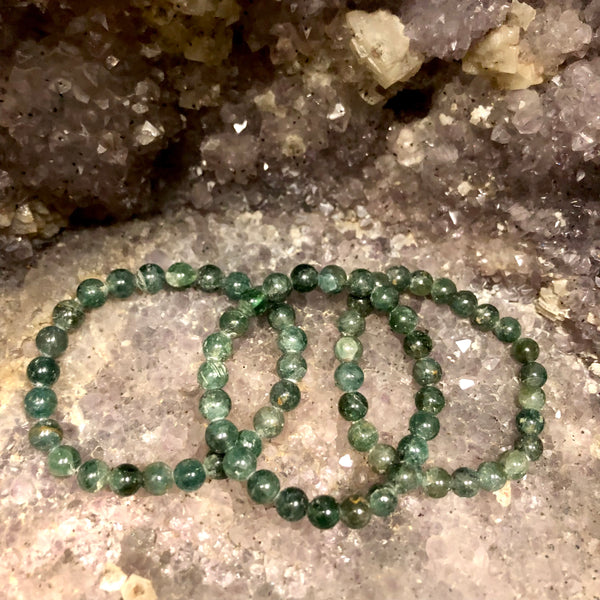 Green Kyanite 8mm Stackable Bracelet