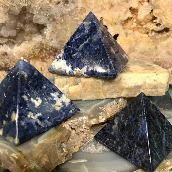 Sodalite Pyramid