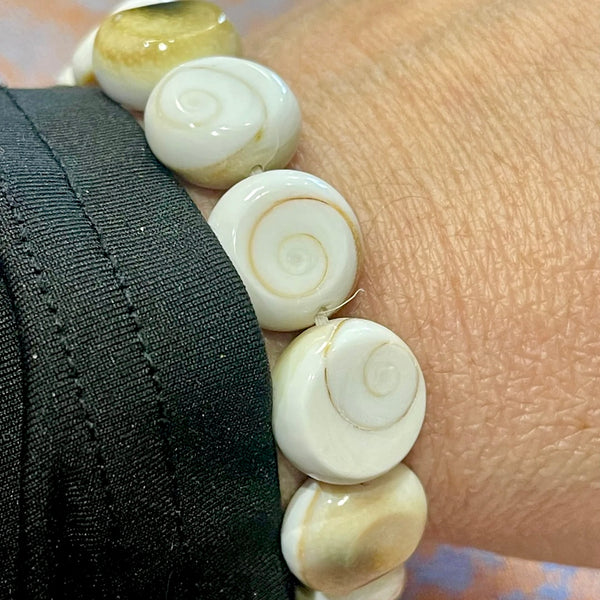 Shiva Shell Stretch Bracelet