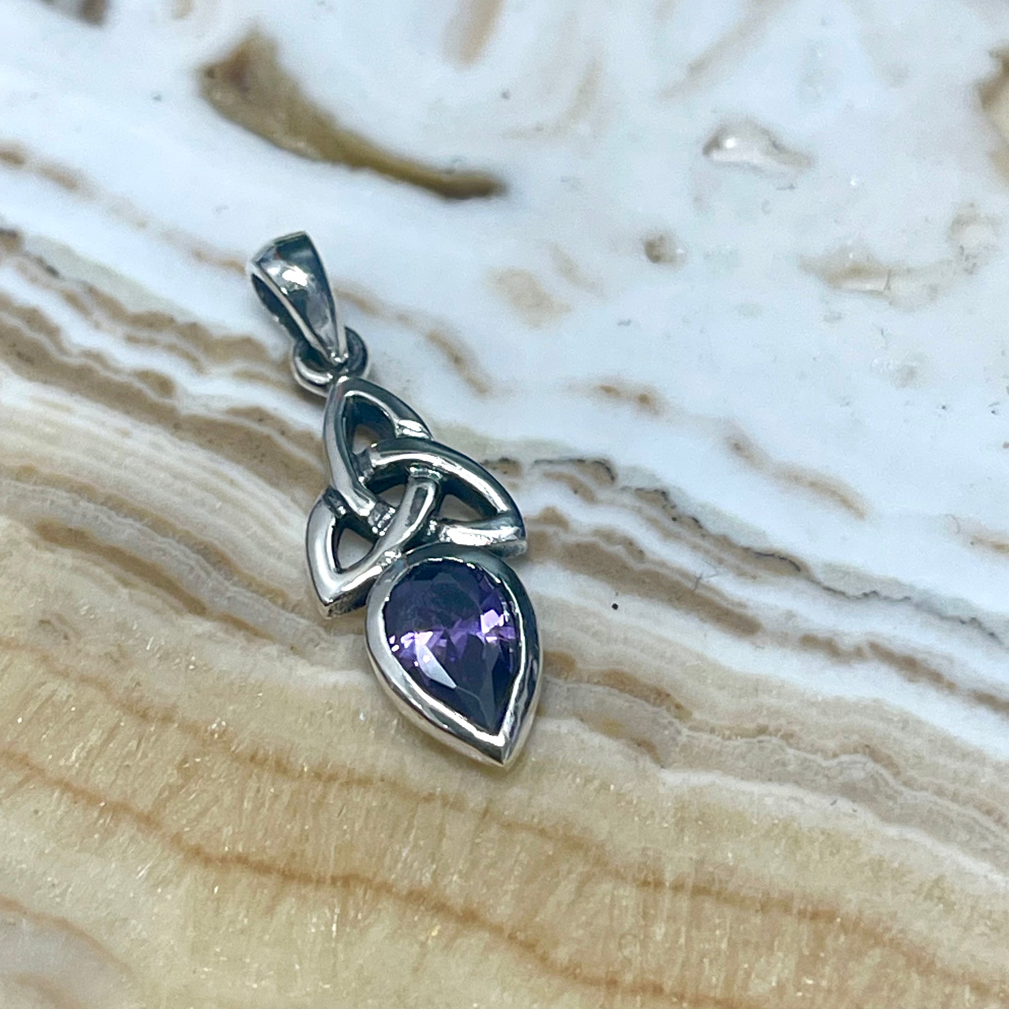 Trinity Knot Amethyst Stone .925 Sterling Silver Pendant