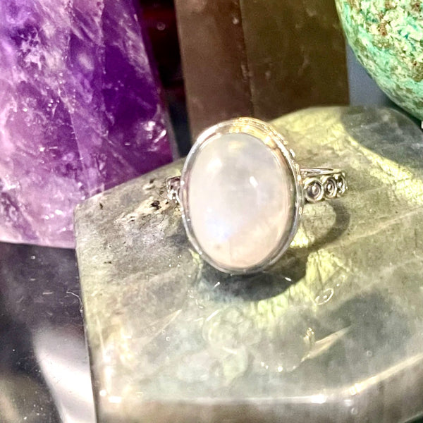 Rainbow Moonstone Sterling Silver Ornate Setting Ring | Size 8