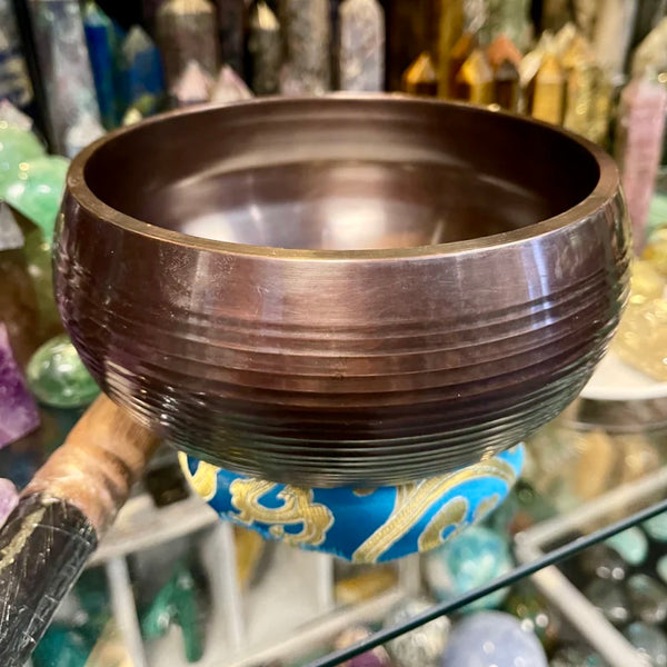 Tibetan Singing Bowl Brass with Black Finish | 6 inch | Note A | Third Eye