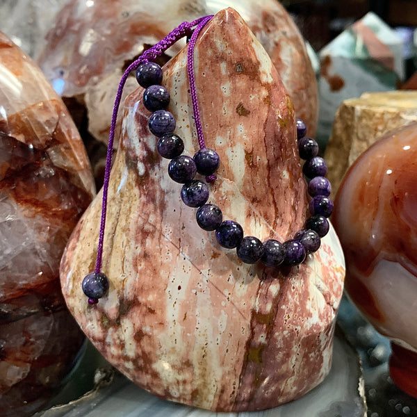 Charoite 6mm Macrame Closure Bracelet