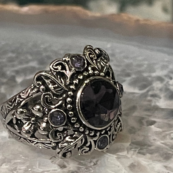 Flower Design in Amethyst and Silver Ring