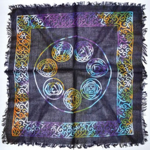 Seven Chakra Altar Tarot Cloth: 18 x 18 Inch