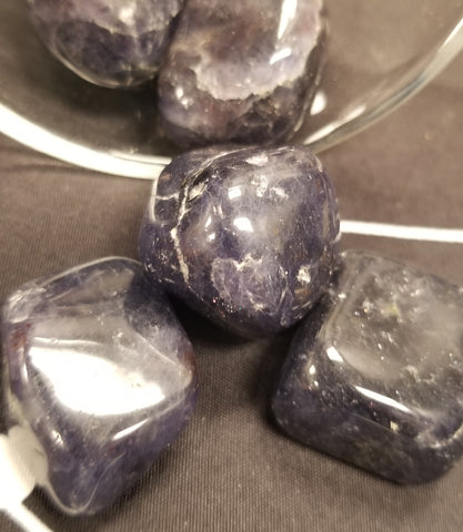 Iolite Pocket Stone