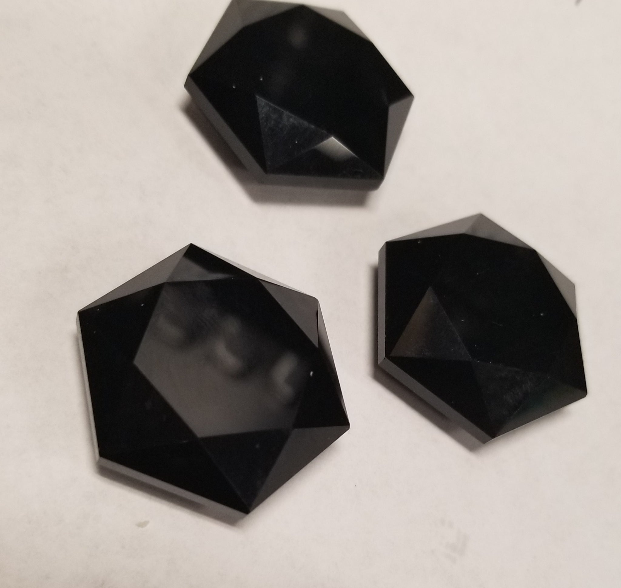 Obsidian Hexagon Carving 1.5-Inch