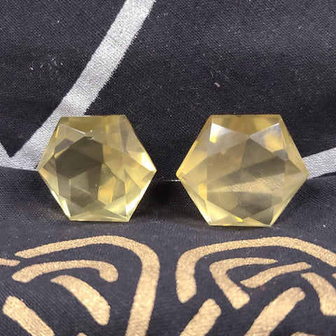 Citrine Faceted 6 Sided Gem Shape Carving