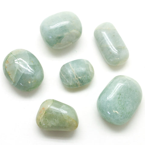 Aquamarine pocket stone