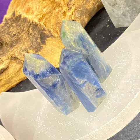 Blue Kyanite Generator Small Tower