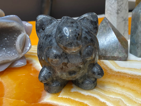 Fluorite Jiggly Puff Carving