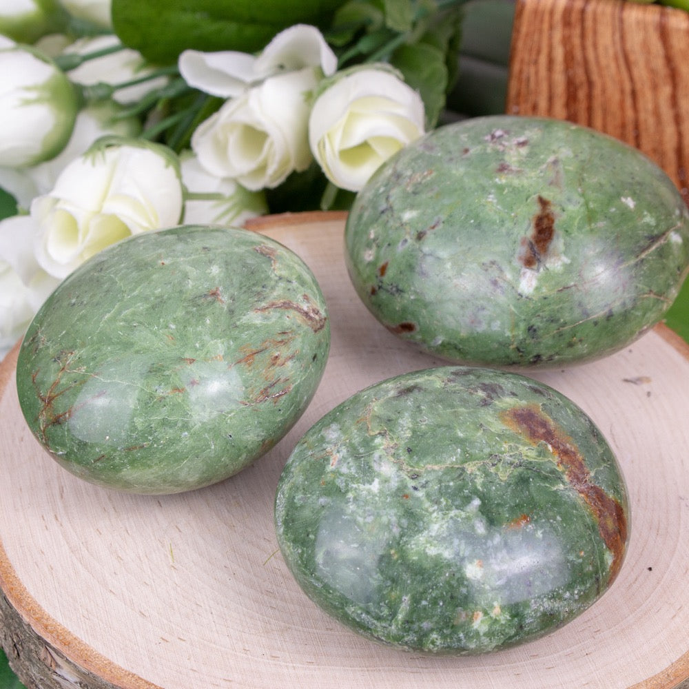 Chrysoprase Palm Stone