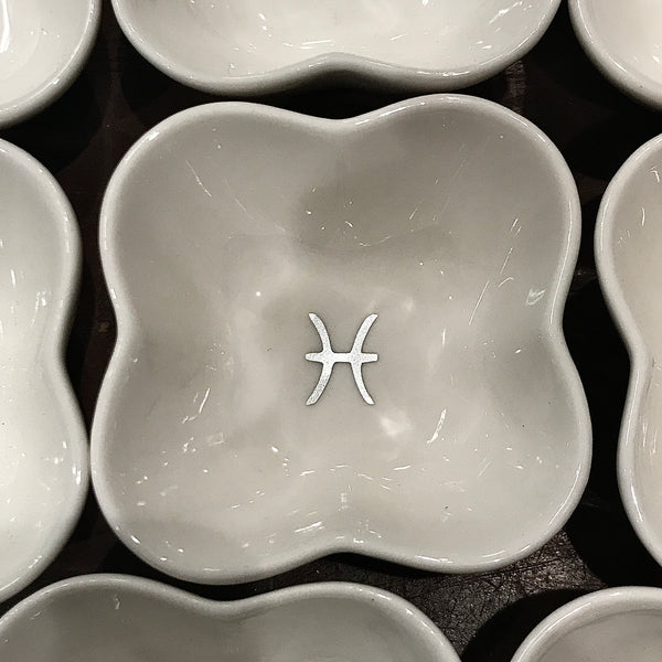 Clover Shape Zodiac Trinket Dish