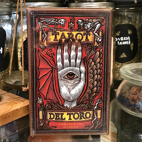 Tarot Del Toro - Set by artist Tomás Hijo