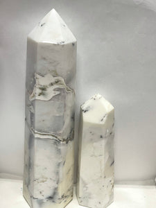 Snow Quartz and Orca Agate Tower