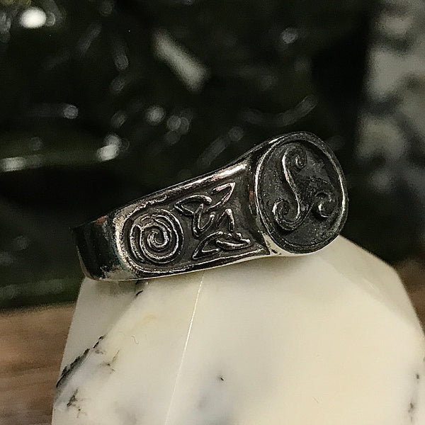 Triskelle Pewter Men’s Style Ring