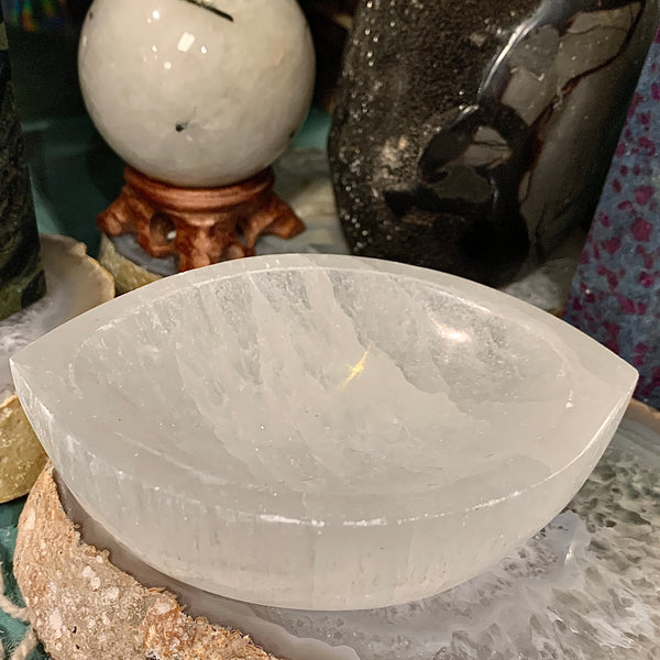 Eye Shaped Selenite Bowl - 4”