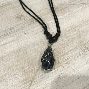 Carborandum Wire Wrapped Pendant Cord Necklace