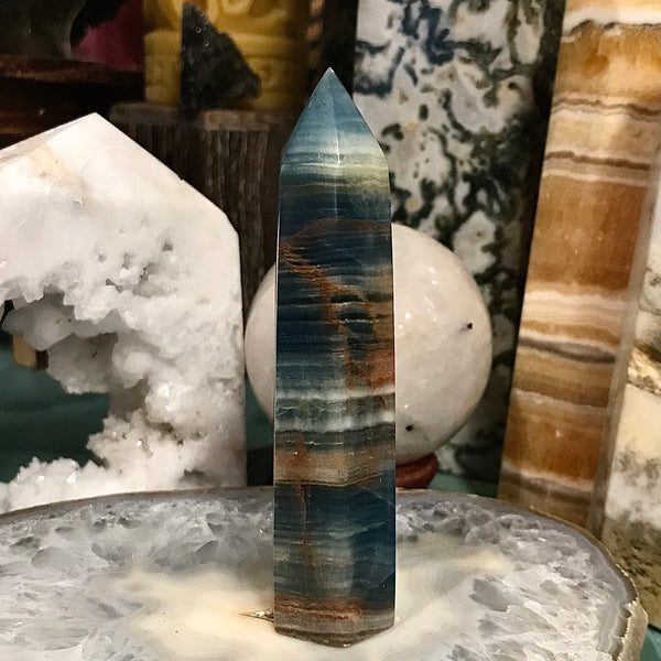 Blue Onyx (Lemurian Aquatine Calcite) Tower measuring between 2.75” and 4”