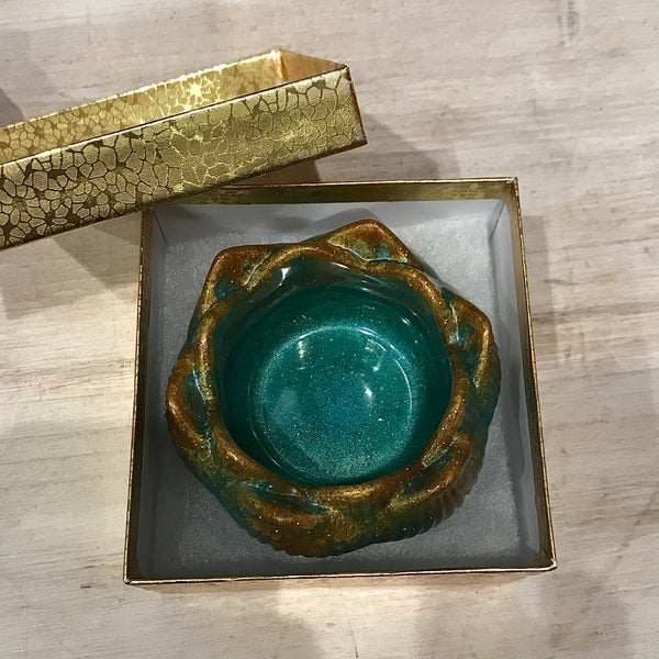 Resin Tealight Holders