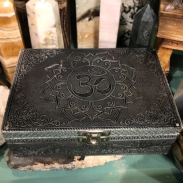 OM Carved Metal over Wood 4.75 x 6.75” Box