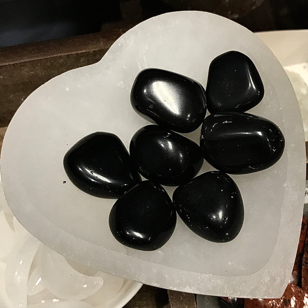 Black Onyx Tumbled Stone