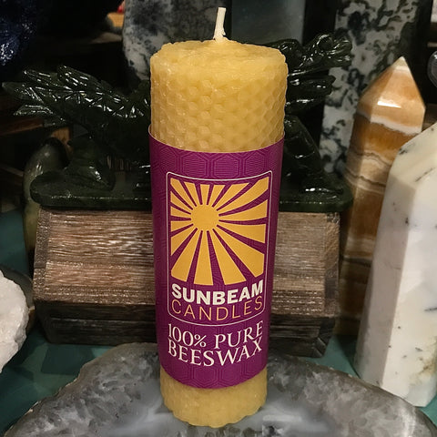 Beeswax Honeycomb Candle Pillar 6 Inch