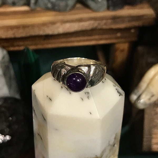 Amethyst Notched Size 8 Sterling Ring