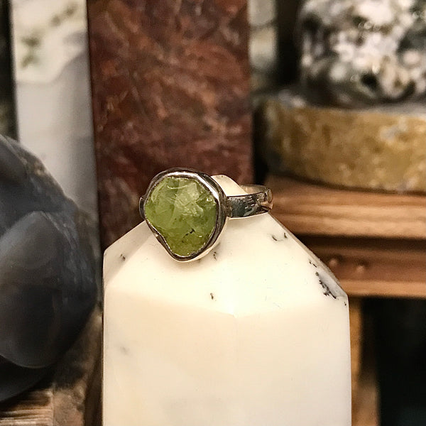 Peridot Freeform Sterling Silver Size 7 Ring