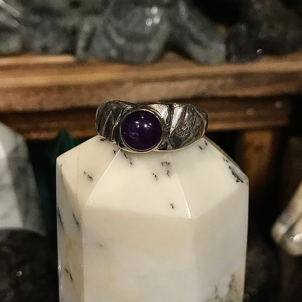 Amethyst Notched Size 8 Sterling Ring