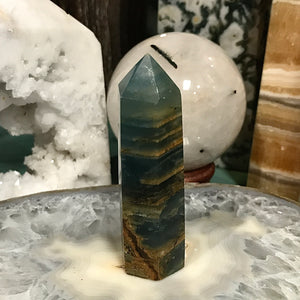 Blue Onyx (Lemurian Aquatine Calcite) Tower