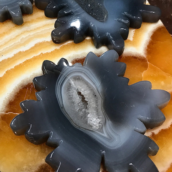 Banded Agate and Quartz Snowflake Carving 4 Inch