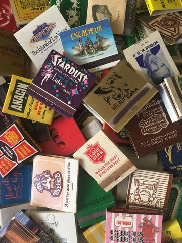 VINTAGE MATCHBOOK ** GENUINE VINTAGE**
