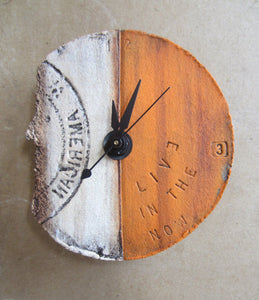 TiqueTile "Live in the Now" 6 x 4 inch  clock