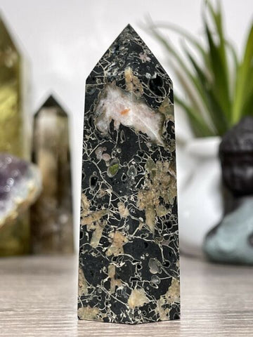 Plum Blossom Jade Jasper Tower